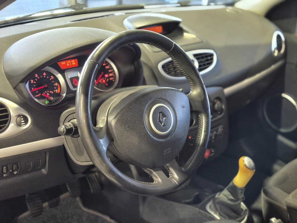 Renault Clio Estate 1.2 TCE 100pk Corporate