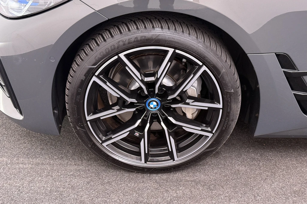 BMW i4 eDrive40 M-Sport Shadow Line 84 kWh (95%SOH)