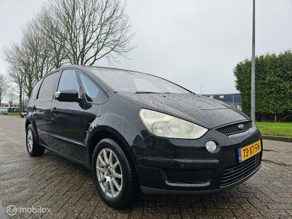 Ford S-Max