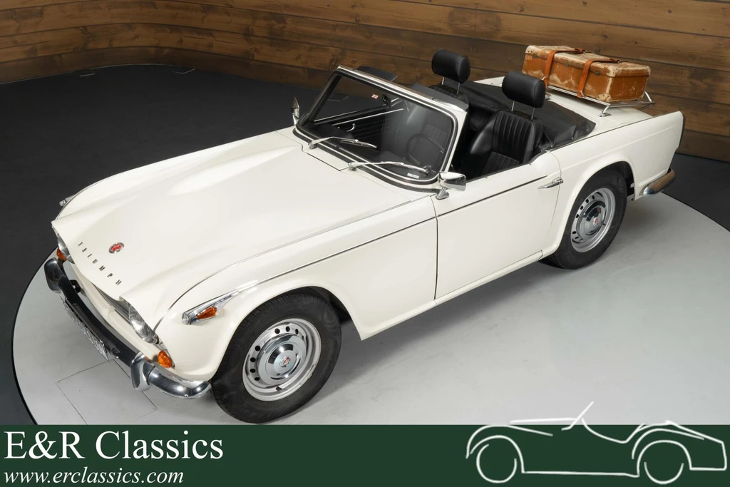 Triumph TR4A IRS