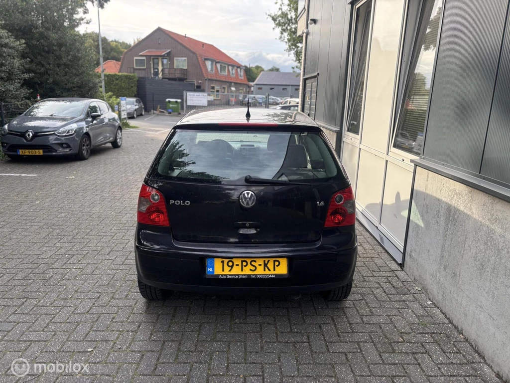 Volkswagen Polo 1.4-16V Athene AIRCO/ CRUISE CONTROL/ NAP/ 3DRS