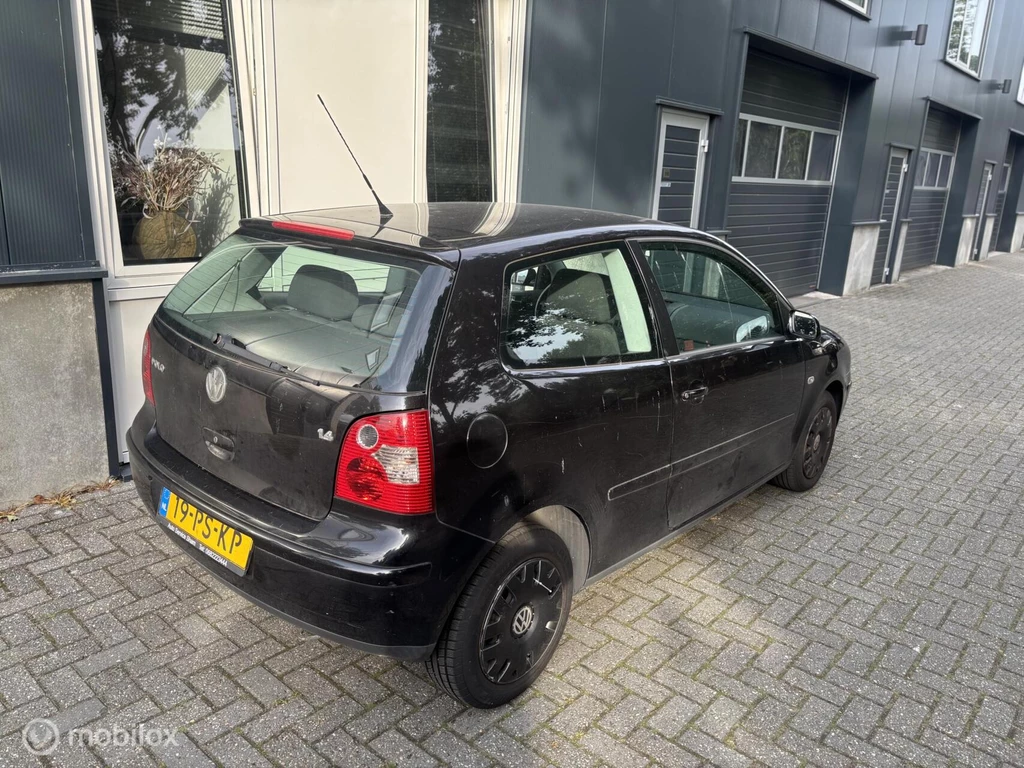 Volkswagen Polo 1.4-16V Athene AIRCO/ CRUISE CONTROL/ NAP/ 3DRS