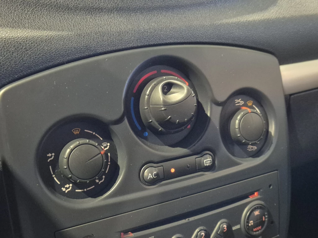Renault Clio Estate 1.2 TCE 100pk Corporate