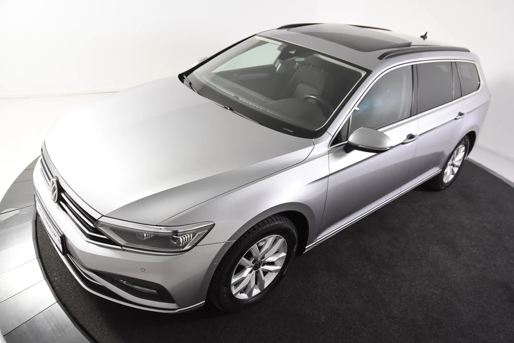 Volkswagen Passat Variant 1.5 TSI *1ste Eigenaar*Panoramadak*Trekhaak*Navigatie*