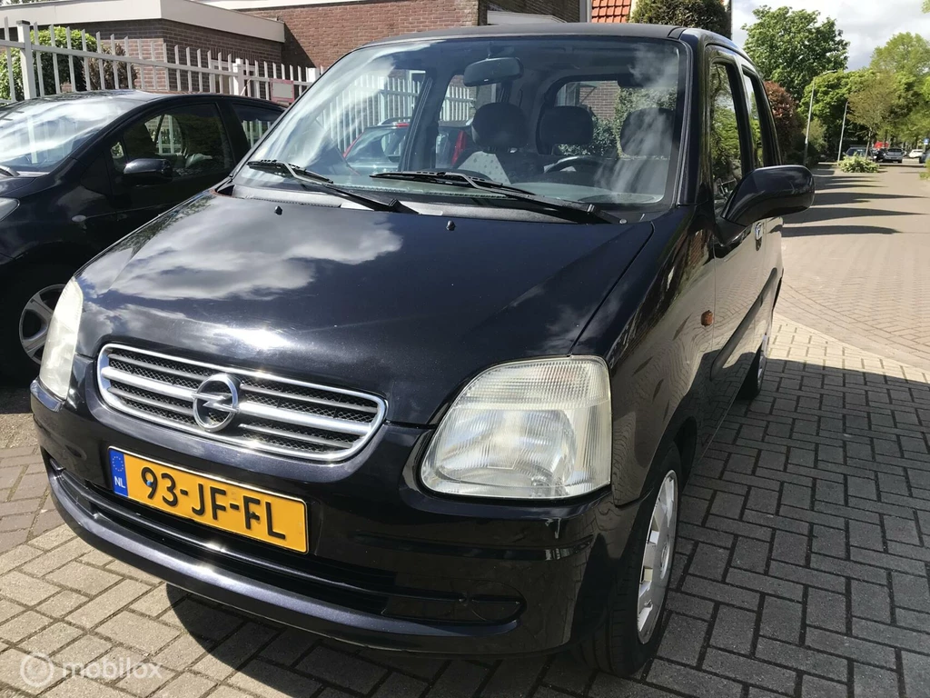 Opel Agila