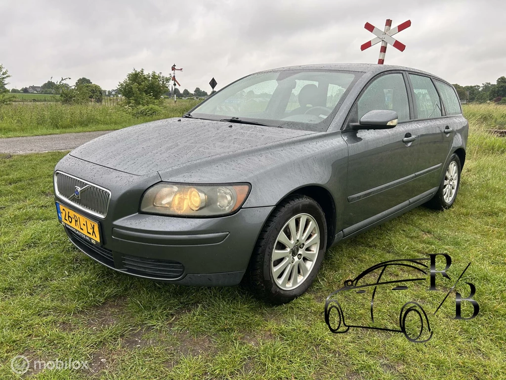 Volvo V50