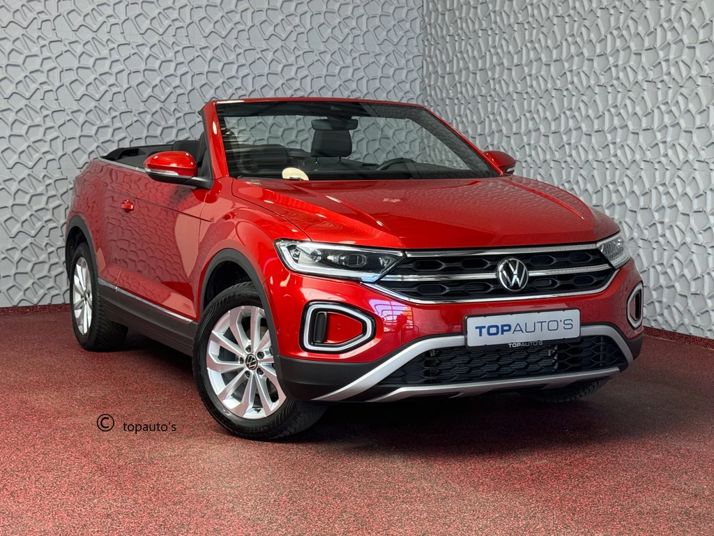 Volkswagen T-Roc Cabrio TSI 110 PK NAVI IQ.LED STOEL/STUUR.VERW DAB ADAP.CRUISE VIR.COCKPIT CARPLAY