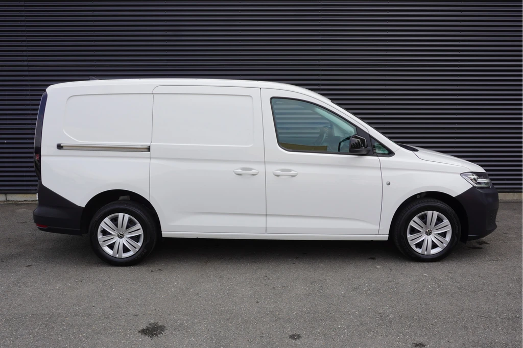 Volkswagen Caddy Cargo Maxi L2 122pk Automaat LED Camera Parkeersensoren Trekhaak Cruise control DAB